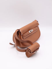 HERMES Kelly Moove - Gold with Palladium Hardware [W]