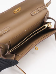 HERMES Kelly To Go - Etoupe with Gold Hardware [U]