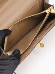 HERMES Kelly To Go - Etoupe with Gold Hardware [U]