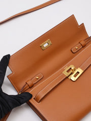HERMES Kelly To Go - Gold with Gold Hardware [Y]