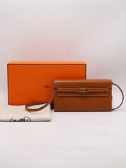 HERMES Kelly To Go - Gold with Gold Hardware [Y]