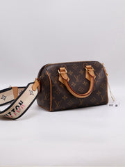 LOUIS VUITTON Speedy Bandouliere 20 - Black Strap