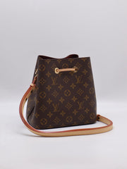 LOUIS VUITTON NéoNoé BB