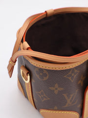 LOUIS VUITTON Neo Purse