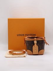 LOUIS VUITTON Neo Purse