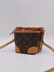 LOUIS VUITTON Neo Purse