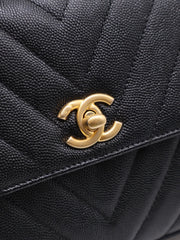 CHANEL Small Coco Handle Chevron - Black with Gold Hardware [Series 26]