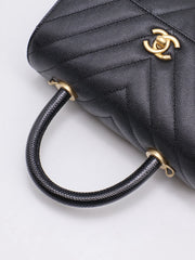 CHANEL Small Coco Handle Chevron - Black with Gold Hardware [Series 26]