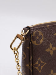 LOUIS VUITTON Multi Pochette Accessoires - Pink