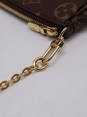 LOUIS VUITTON Multi Pochette Accessoires - Pink