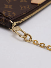 LOUIS VUITTON Multi Pochette Accessoires - Pink