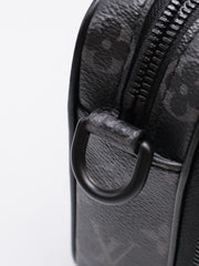 LOUIS VUITTON Alpha Messenger - Monogram Eclipse