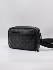 LOUIS VUITTON Alpha Messenger - Monogram Eclipse