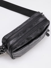 LOUIS VUITTON Alpha Messenger - Monogram Eclipse