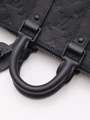 LOUIS VUITTON Keepall Bandouliere 25 - Black