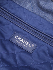 CHANEL 22 Handbag Small - Studded Denim