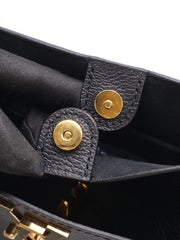 LOUIS VUITTON Lock and Walk - Black