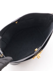 LOUIS VUITTON Lock and Walk - Black