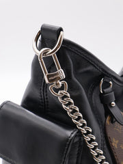 LOUIS VUITTON CarryAll Cargo Vibe PM - Black