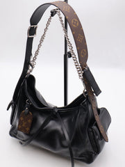 LOUIS VUITTON CarryAll Cargo Vibe PM - Black