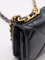 CHANEL 19 Quilted Wallet on Chain - Black with Gold Hardware