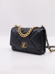 CHANEL 19 Quilted Wallet on Chain - Black with Gold Hardware