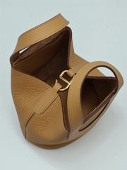 HERMES In The Loop 18 - Biscuit with Gold Hardware [B]