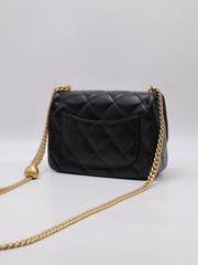 CHANEL Lambskin Heart Clasp Flap Bag 19 - Black with Gold Hardware