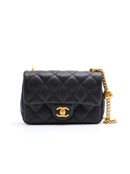 CHANEL Heart Adjustable Clasp Flap Bag 19 - Black / Gold