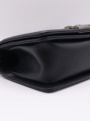 CHANEL Boy Flap Bag 20 Grained Calfskin - Black with Silver Hardware