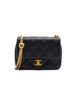 CHANEL Heart Adjustable Clasp Flap Bag 20 - Black / Gold