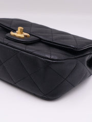 CHANEL Grained Calfskin Heart Clasp Flap Bag 20 - Black with Gold Hardware
