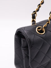 CHANEL Classic Flap Medium 23 Grained Calfskin - Black with Gold Hardware