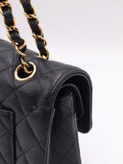 CHANEL Classic Flap Medium 23 Grained Calfskin - Black with Gold Hardware
