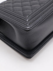 CHANEL Boy Flap Bag 25 Grained Calfskin - Black with Gold Hardware