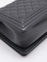 CHANEL Boy Flap Bag 25 Grained Calfskin - Black with Silver Hardware