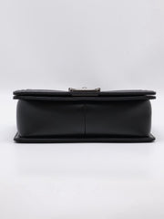 CHANEL Boy Flap Bag 25 Grained Calfskin - Black with Silver Hardware