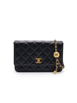CHANEL Classic Lambskin Pearl Crush WOC – Black with Gold Hardware