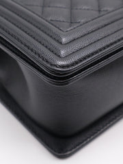 CHANEL Boy Flap Bag 25 Grained Calfskin - Black with Gold Hardware