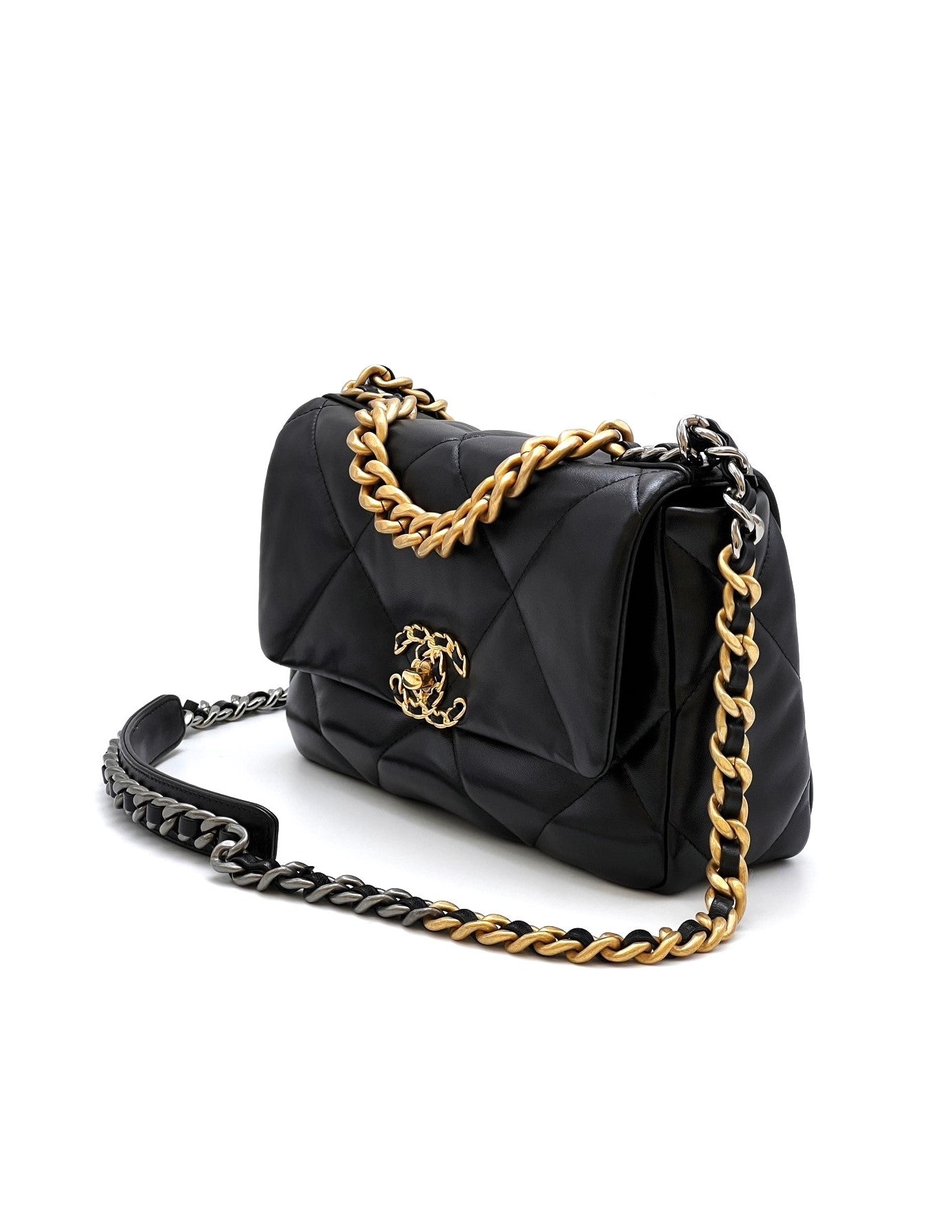 CHANEL 19 Quilted Flap Black - Small