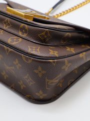LOUIS VUITTON Passy Messenger