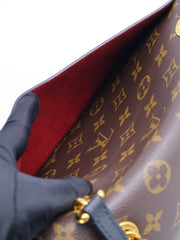 LOUIS VUITTON Passy Messenger