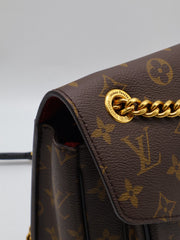 LOUIS VUITTON Passy Messenger