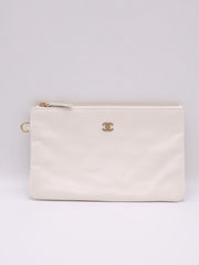 CHANEL 22 Handbag Small - White with Gold Hardware