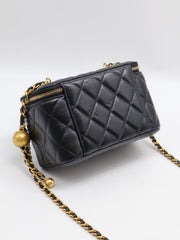 CHANEL Lambskin Pearl Crush Long Vanity Case - Black with Gold Hardware