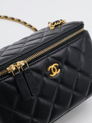 CHANEL Lambskin Pearl Crush Long Vanity Case - Black with Gold Hardware