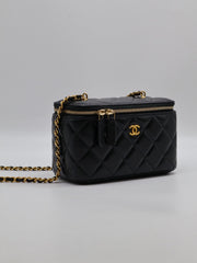 CHANEL Lambskin Pearl Crush Long Vanity Case - Black with Gold Hardware