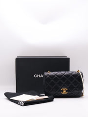 CHANEL 25P Pearl Interlaced Chain Flap Bag - Black with Gold Hardware