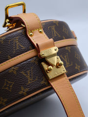 LOUIS VUITTON Petite Boîte Chapeau