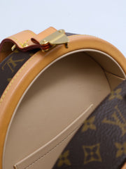 LOUIS VUITTON Petite Boîte Chapeau